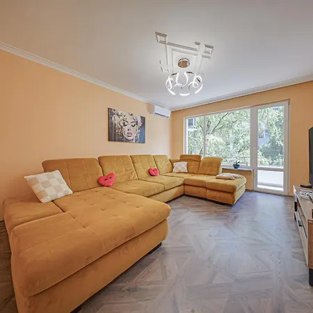 Apartment Oranssi Sunset - Free Parking *