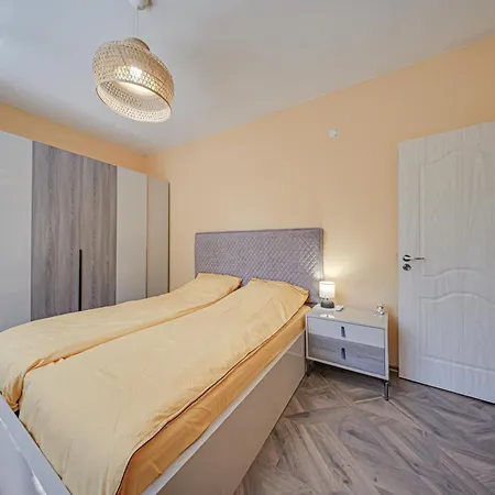 Oranssi Sunset - Free Parking *