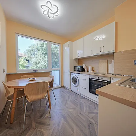 Apartament Oranssi Sunset - Free Parking *