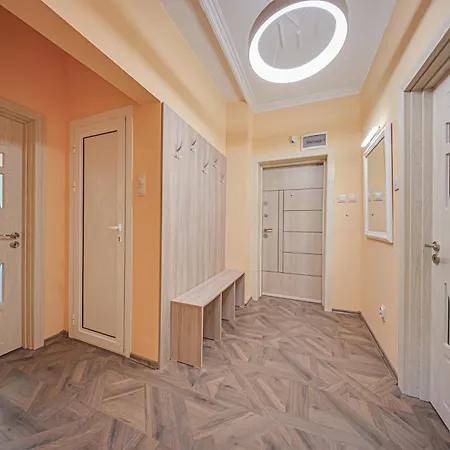 Apartament Oranssi Sunset - Free Parking *